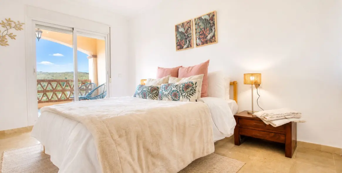 Sale of townhouse in Mijas Golf 12