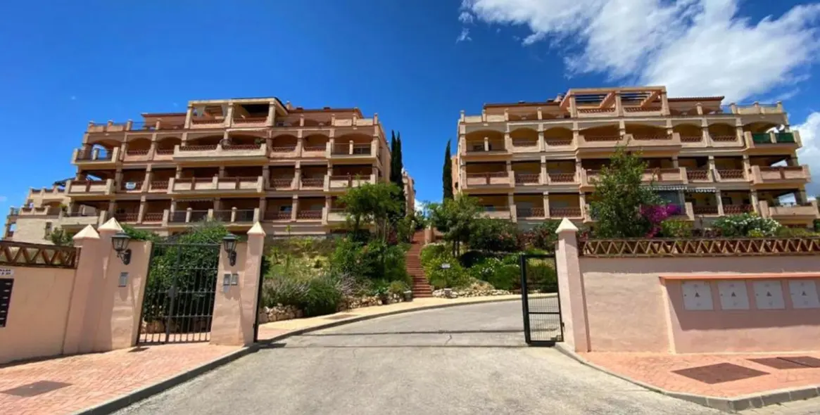 Sale of townhouse in Mijas Golf 35