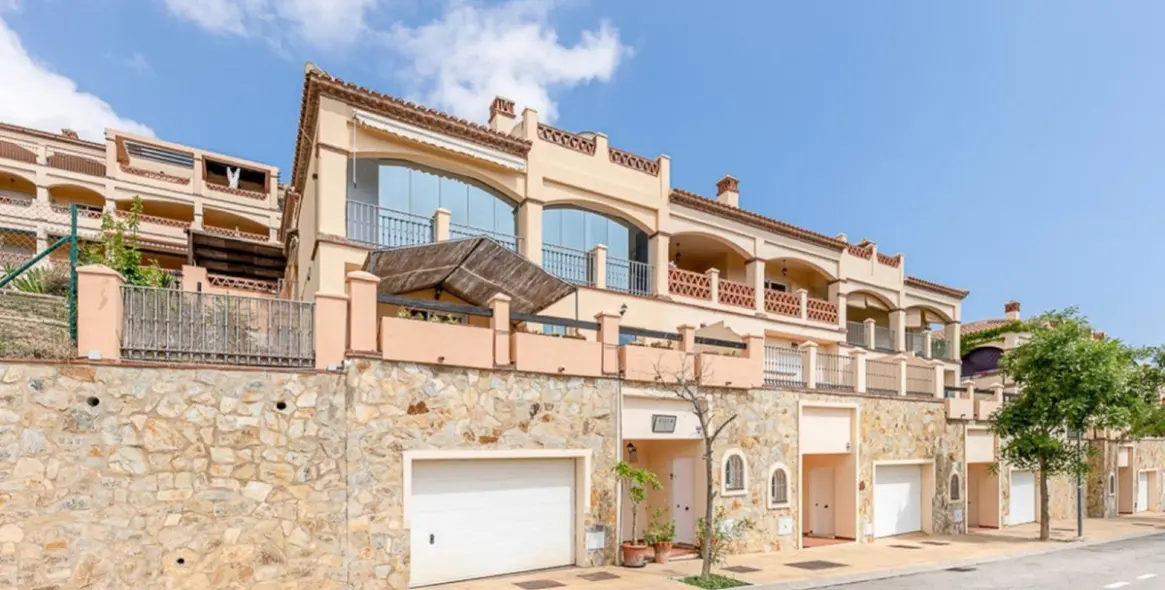 Sale of townhouse in Mijas Golf 43
