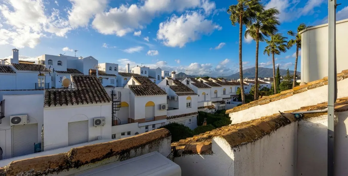 Venta de adosado en Estepona 1