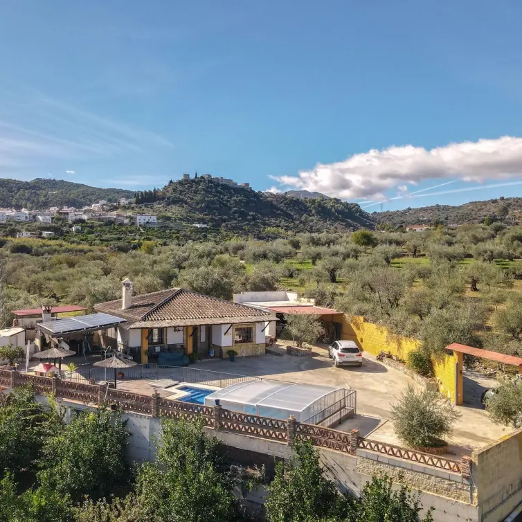 Sale of detached villa in Monda