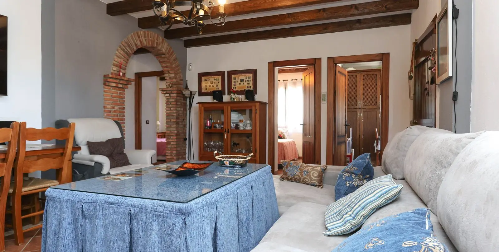 Sale of detached villa in Monda 6