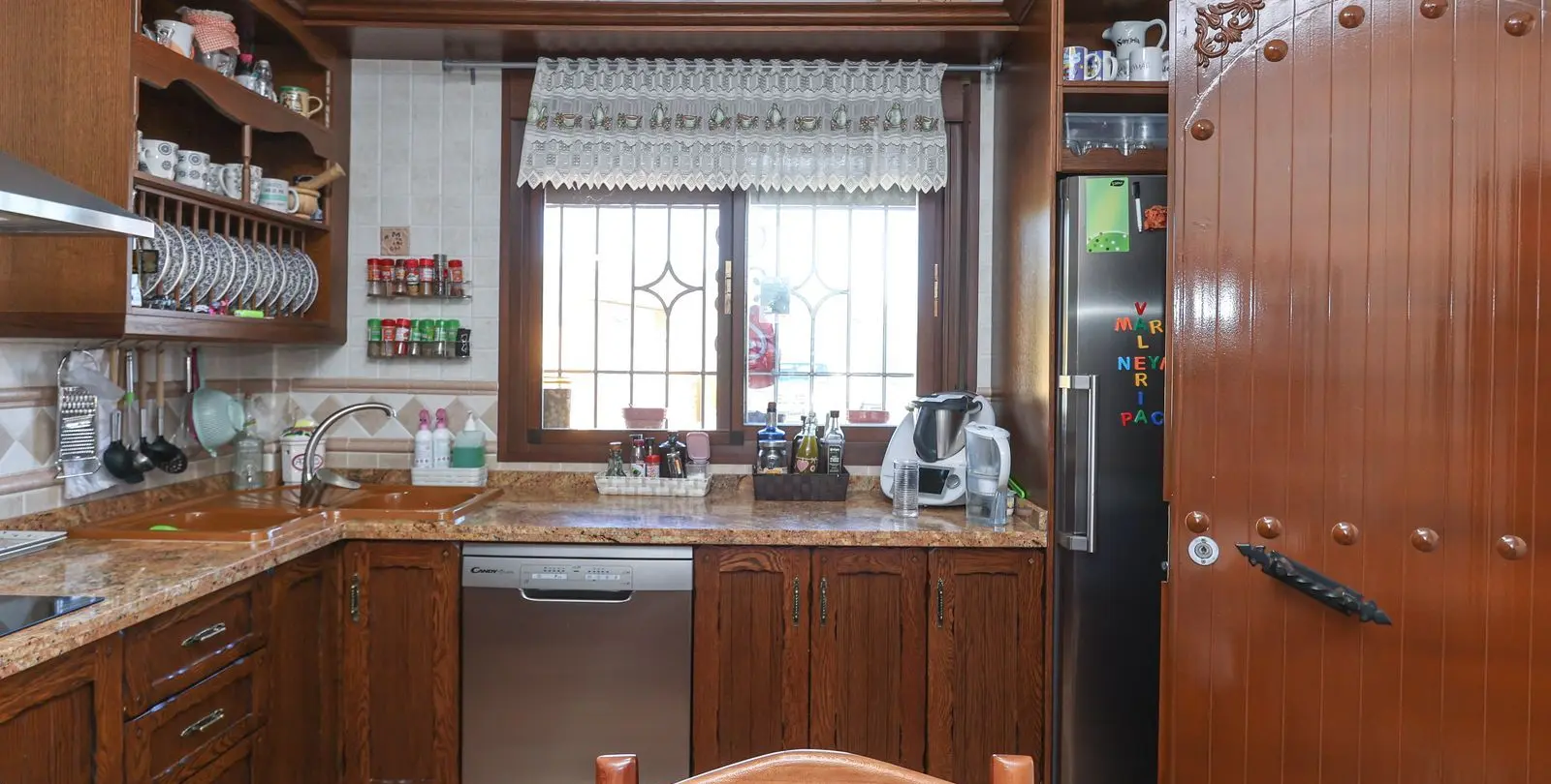 Sale of detached villa in Monda 12