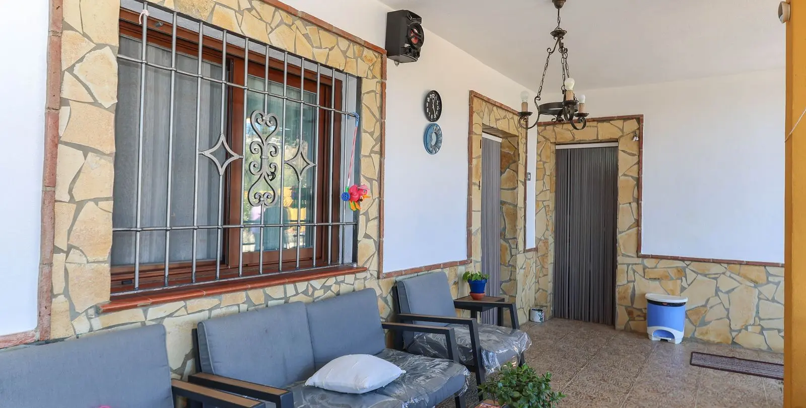 Sale of detached villa in Monda 30