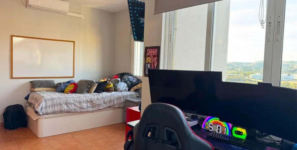 Продажа таунхауса в Puerto de la Torre 13