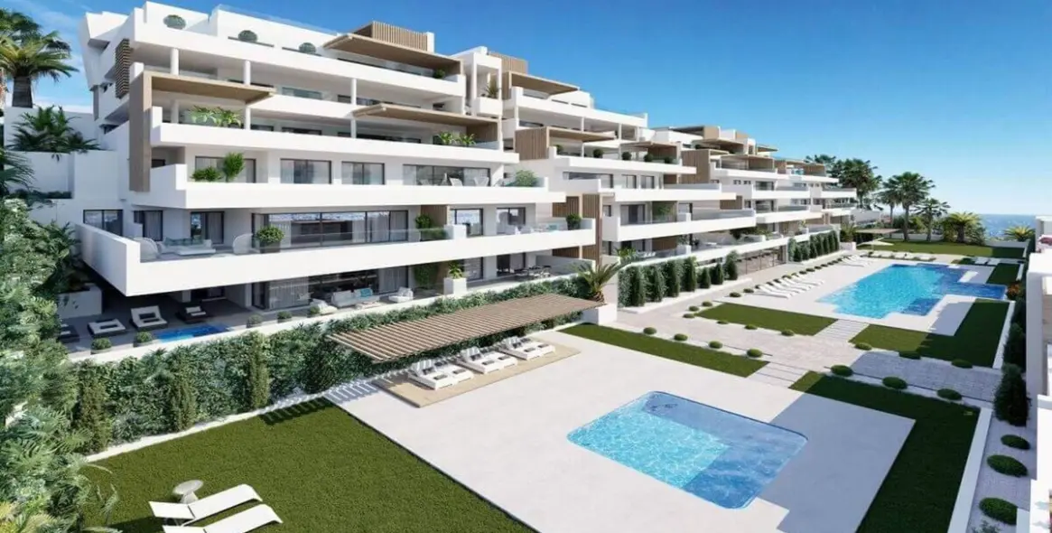 Sale of middle floor apartment in Estepona 8