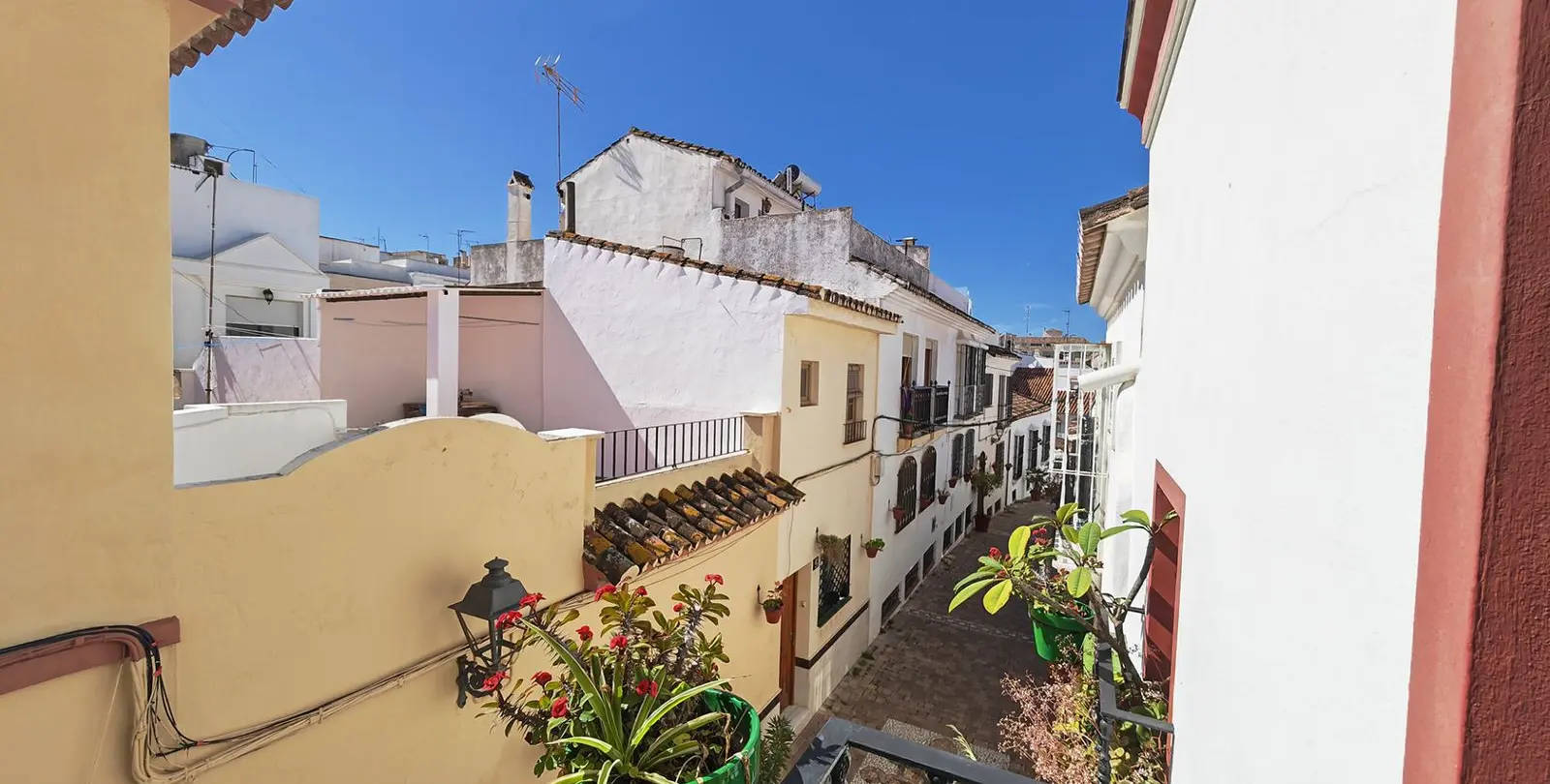 Продажа таунхауса в Estepona 8