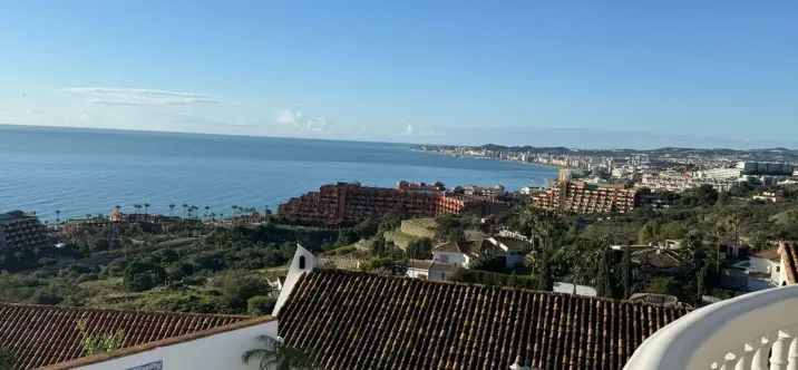 Sale of detached villa in La Capellania 0