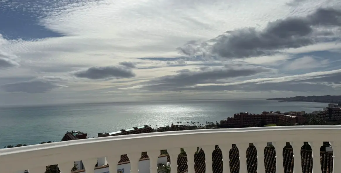 Sale of detached villa in La Capellania 2