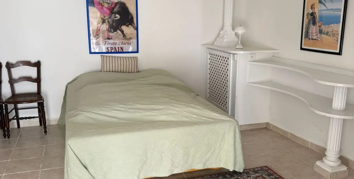 Sale of detached villa in La Capellania 14