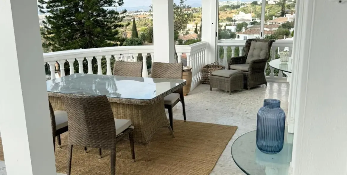 Sale of detached villa in La Capellania 17