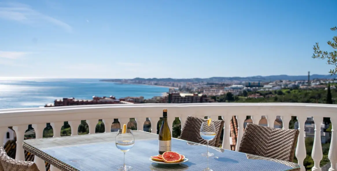 Продажа  отдельно стоящей виллы в La Capellania 1