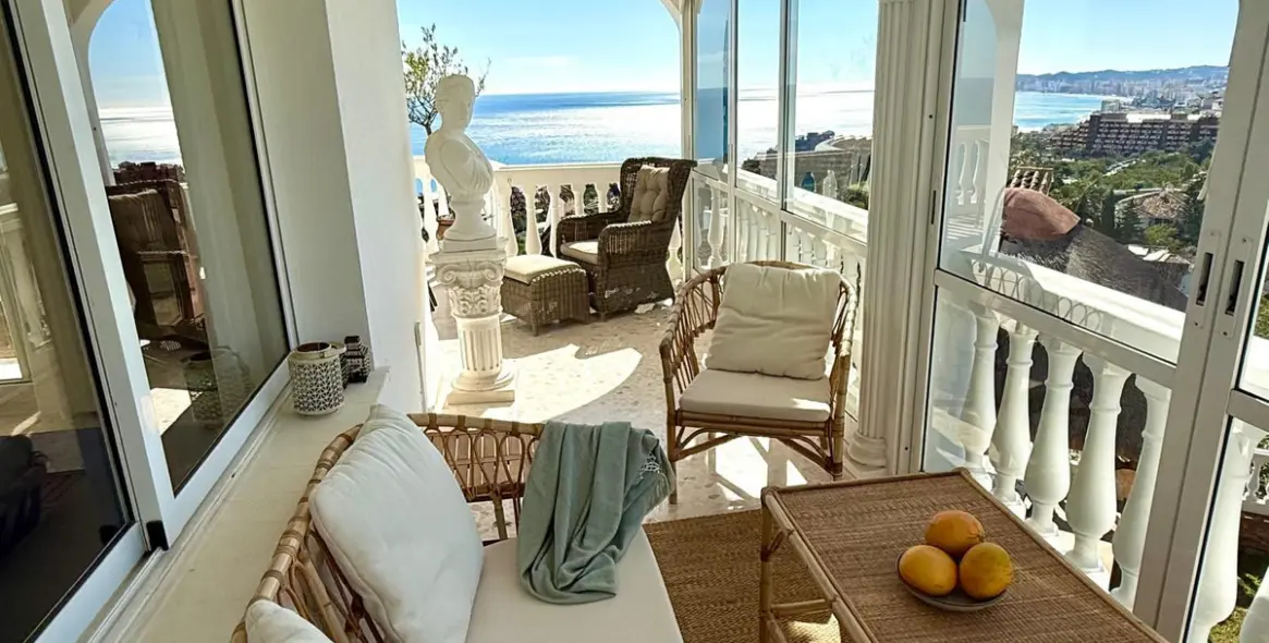 Продажа  отдельно стоящей виллы в La Capellania 27