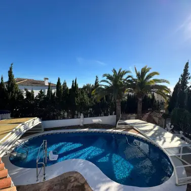 Sale of detached villa in Marbesa