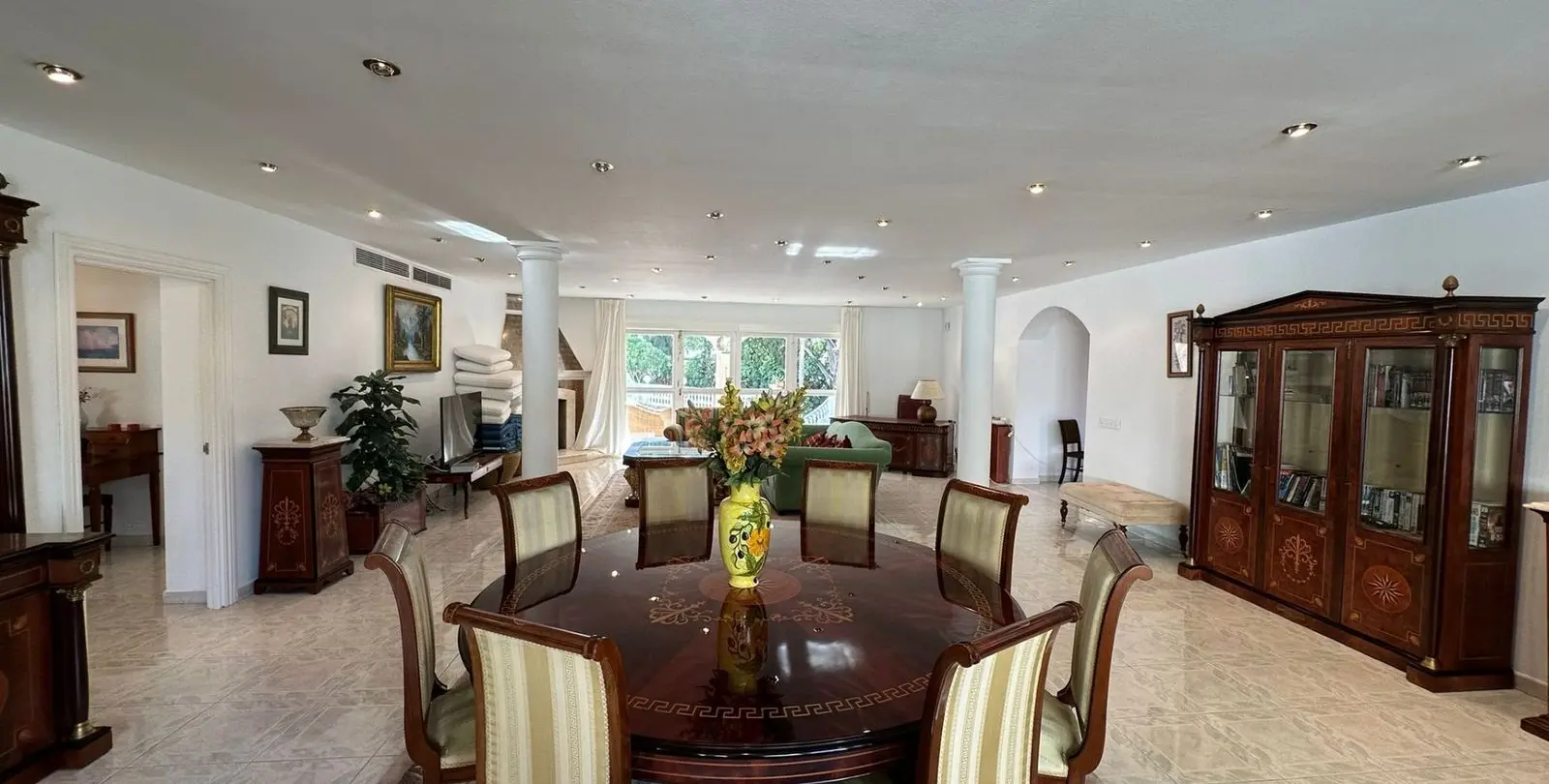 Sale of detached villa in Marbesa 17