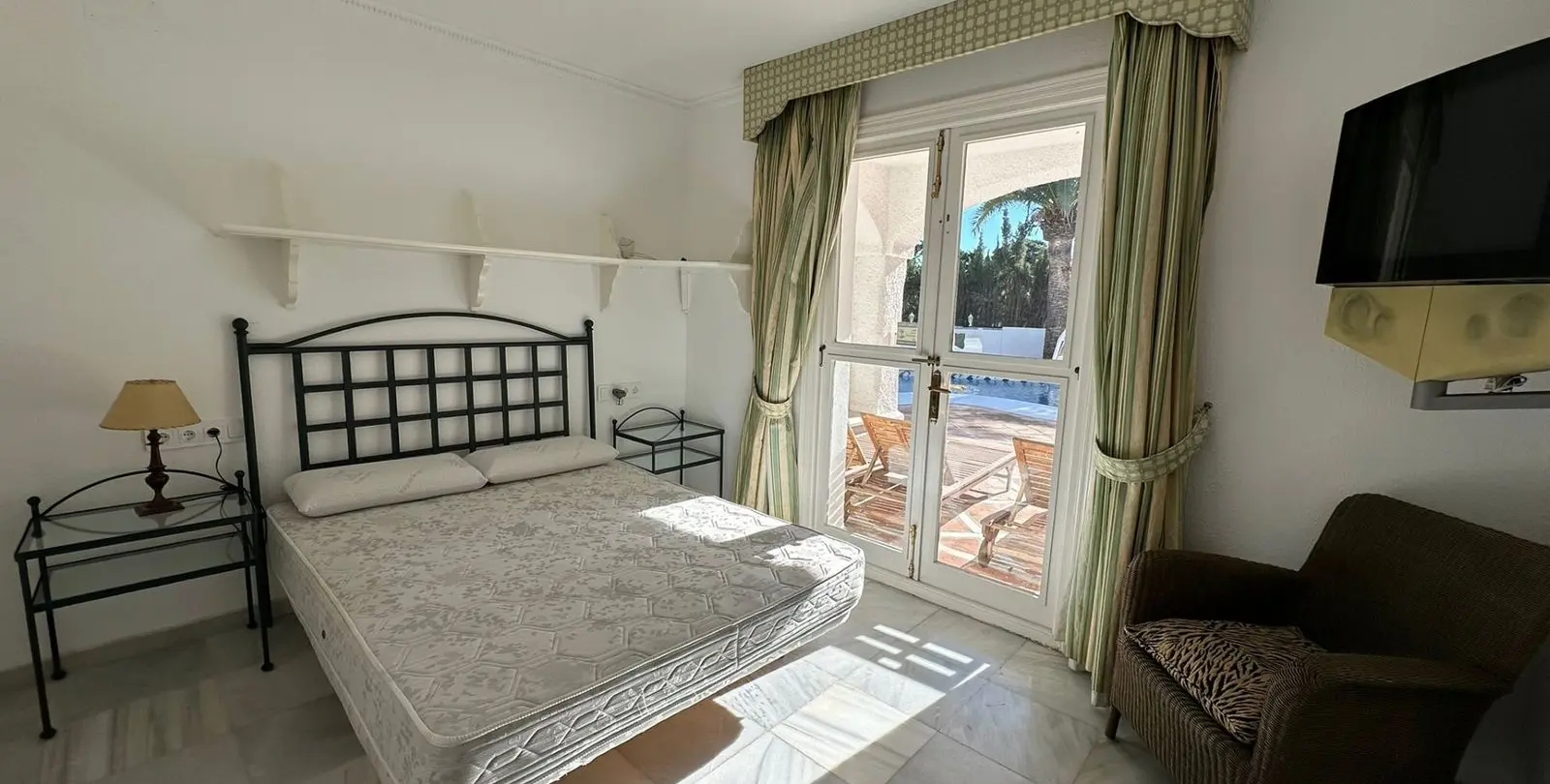 Sale of detached villa in Marbesa 22