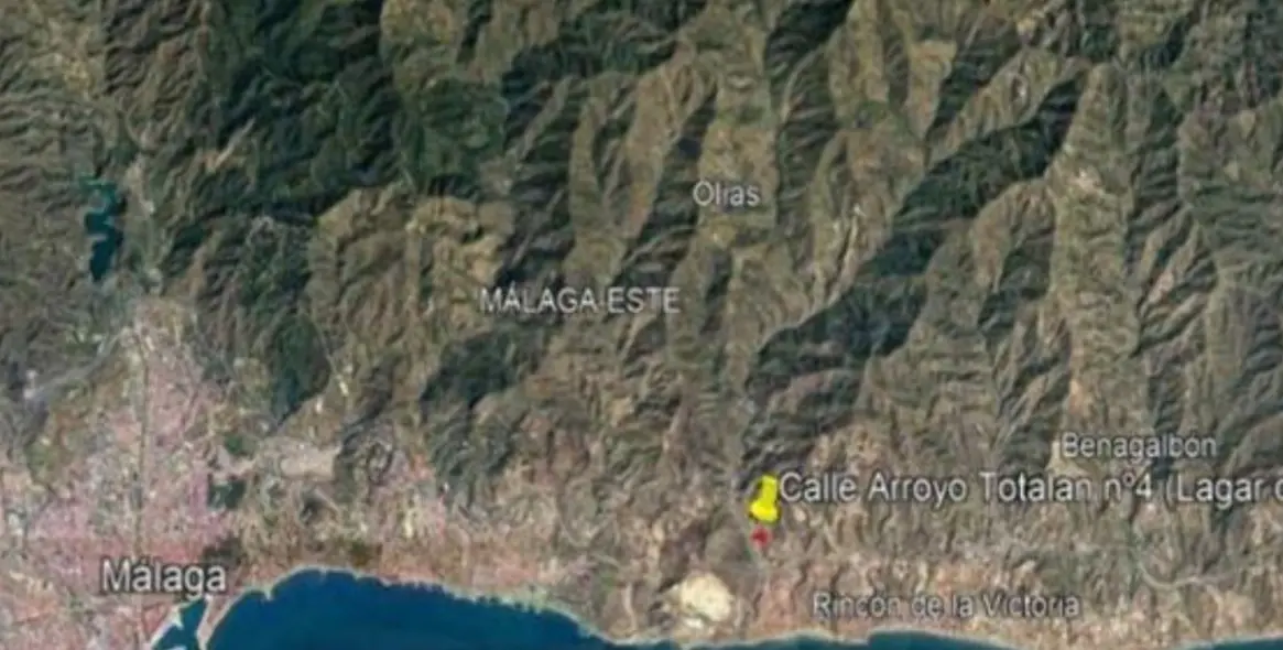 Продажа  жилого участка в Rincón de la Victoria 1