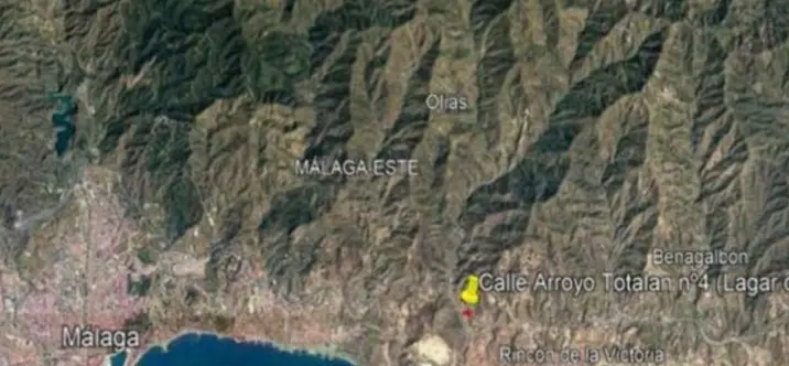 Продажа  жилого участка в Rincón de la Victoria 0