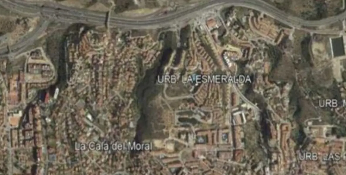 Продажа  жилого участка в Rincón de la Victoria 2