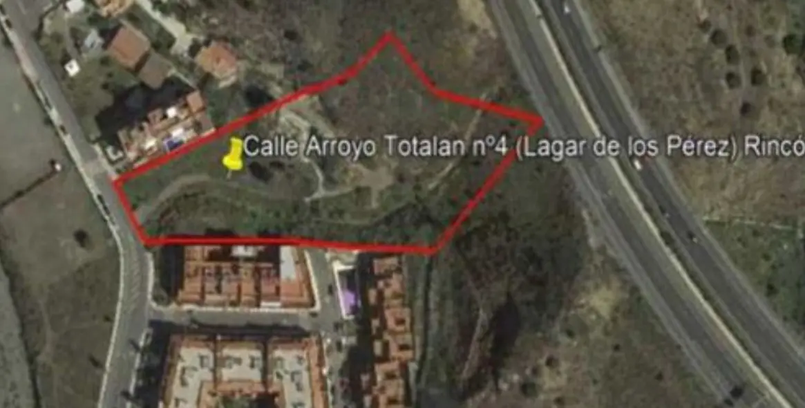 Продажа  жилого участка в Rincón de la Victoria 4