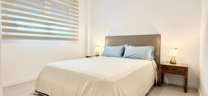 Краткосрочная аренда апартаментов на среднем этаже в Estepona 1