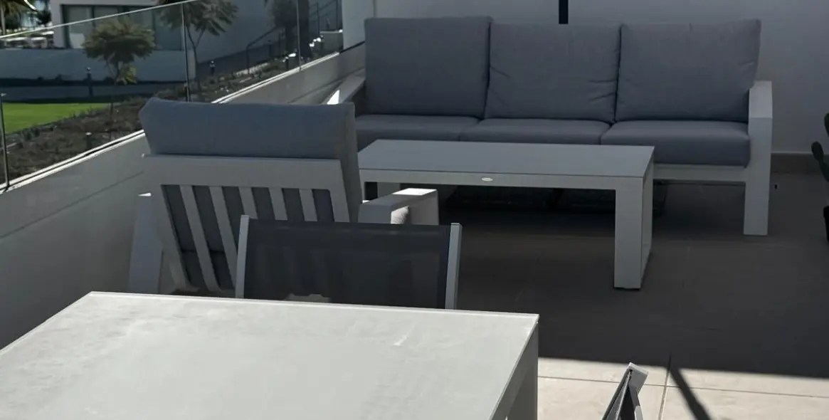 Краткосрочная аренда апартаментов на среднем этаже в Estepona 35