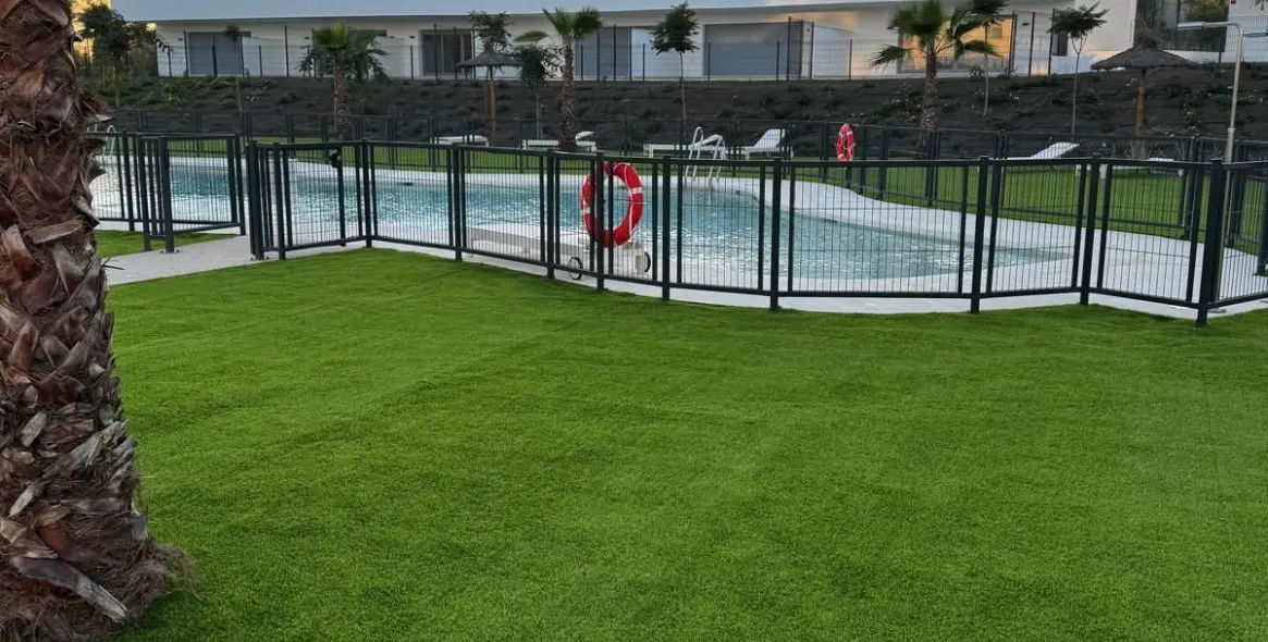 Краткосрочная аренда апартаментов на среднем этаже в Estepona 39