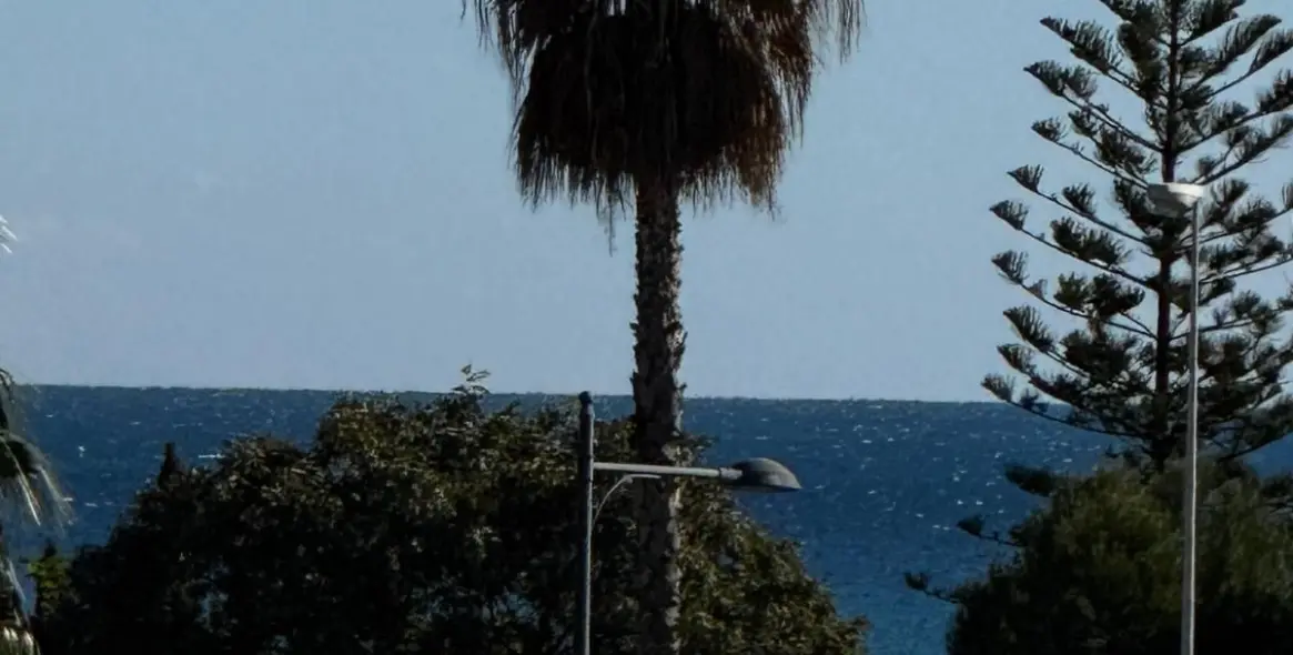 Краткосрочная аренда апартаментов на среднем этаже в Estepona 44