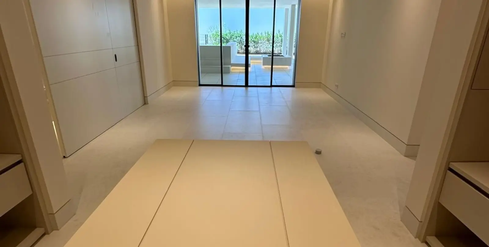 Sale of ground floor apartment in The Golden Mile 28