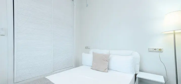 Долгосрочная аренда апартаментов на первом этаже в The Golden Mile 3