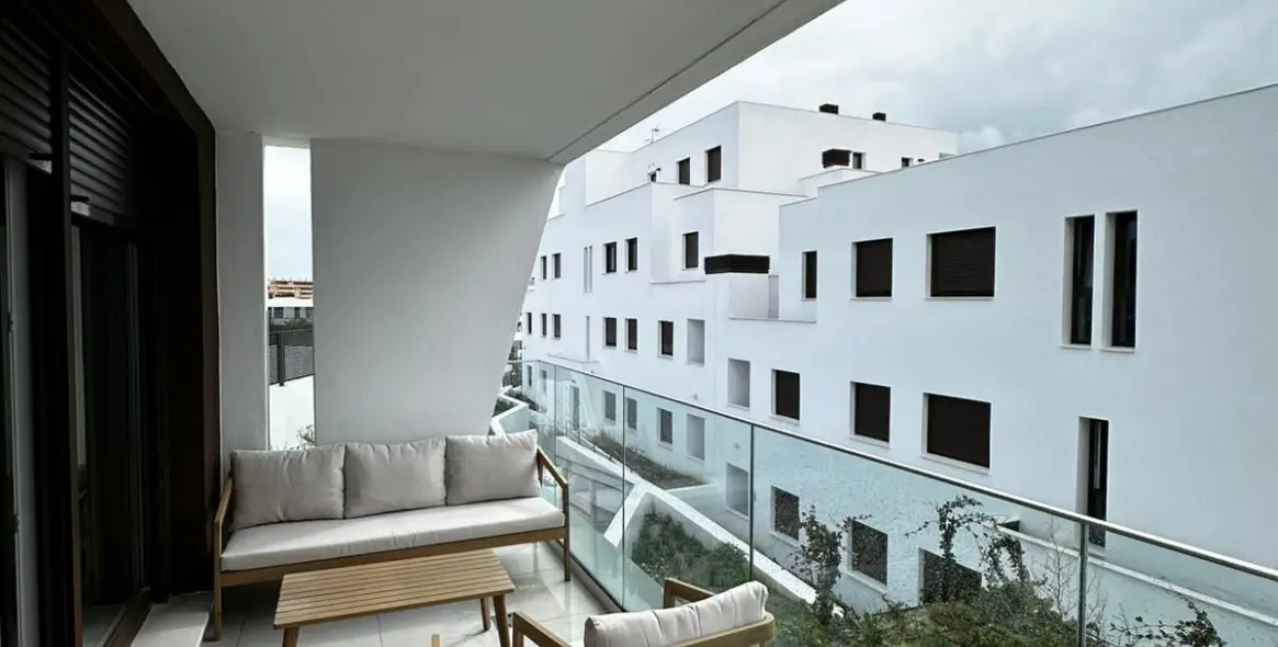 Long-term rent of ground floor apartment in Estepona 1