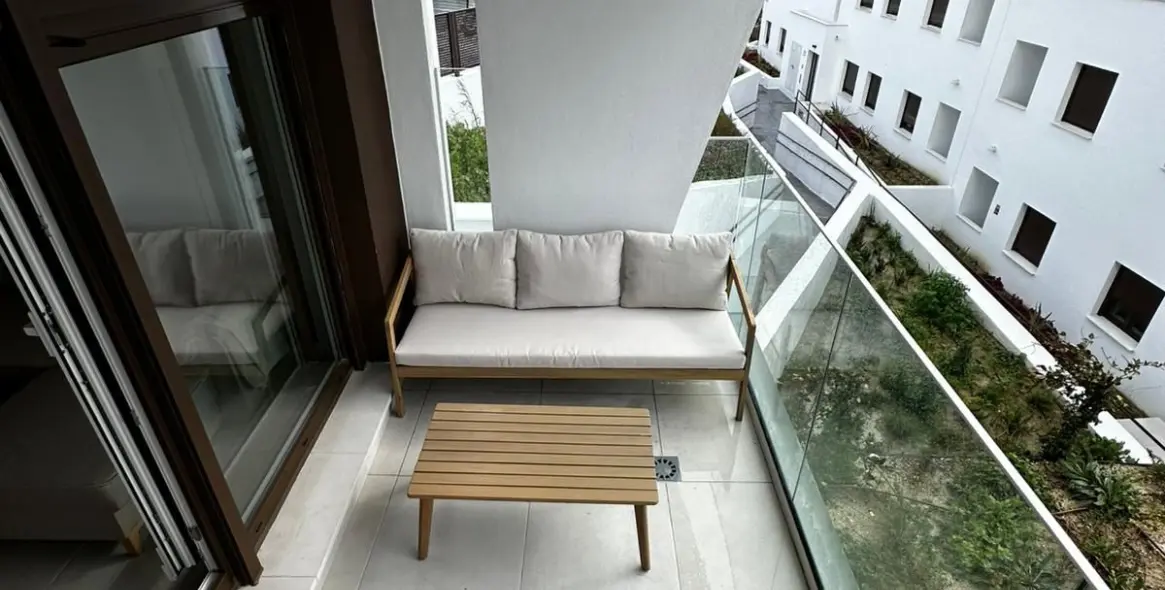 Long-term rent of ground floor apartment in Estepona 16