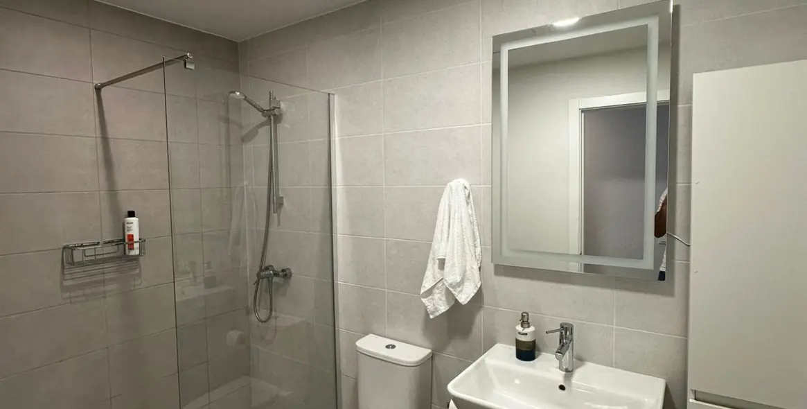 Long-term rent of ground floor apartment in Estepona 30