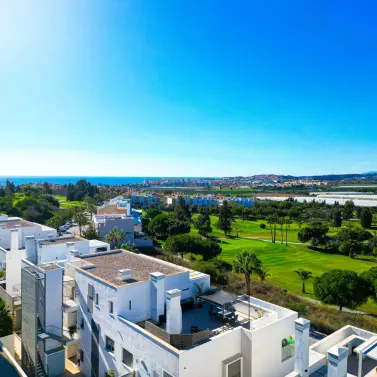 Venta de ático en Caleta de Vélez