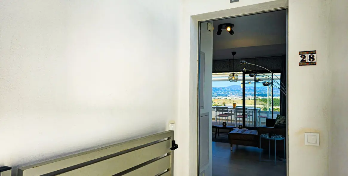 Venta de ático en Caleta de Vélez 7