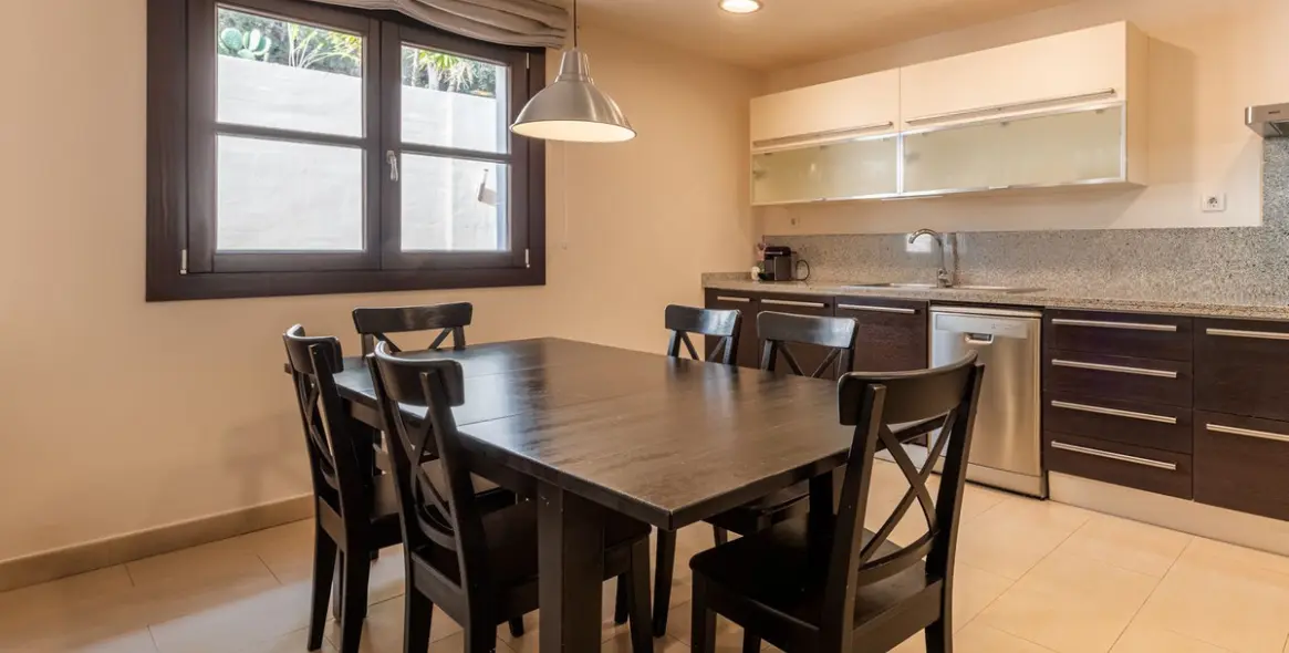 Venta de adosado en Benahavís 15