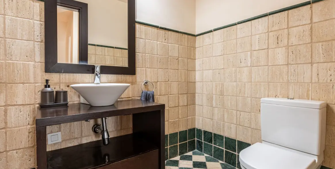 Venta de adosado en Benahavís 18