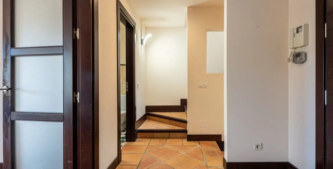 Sale of townhouse in Benahavís 32