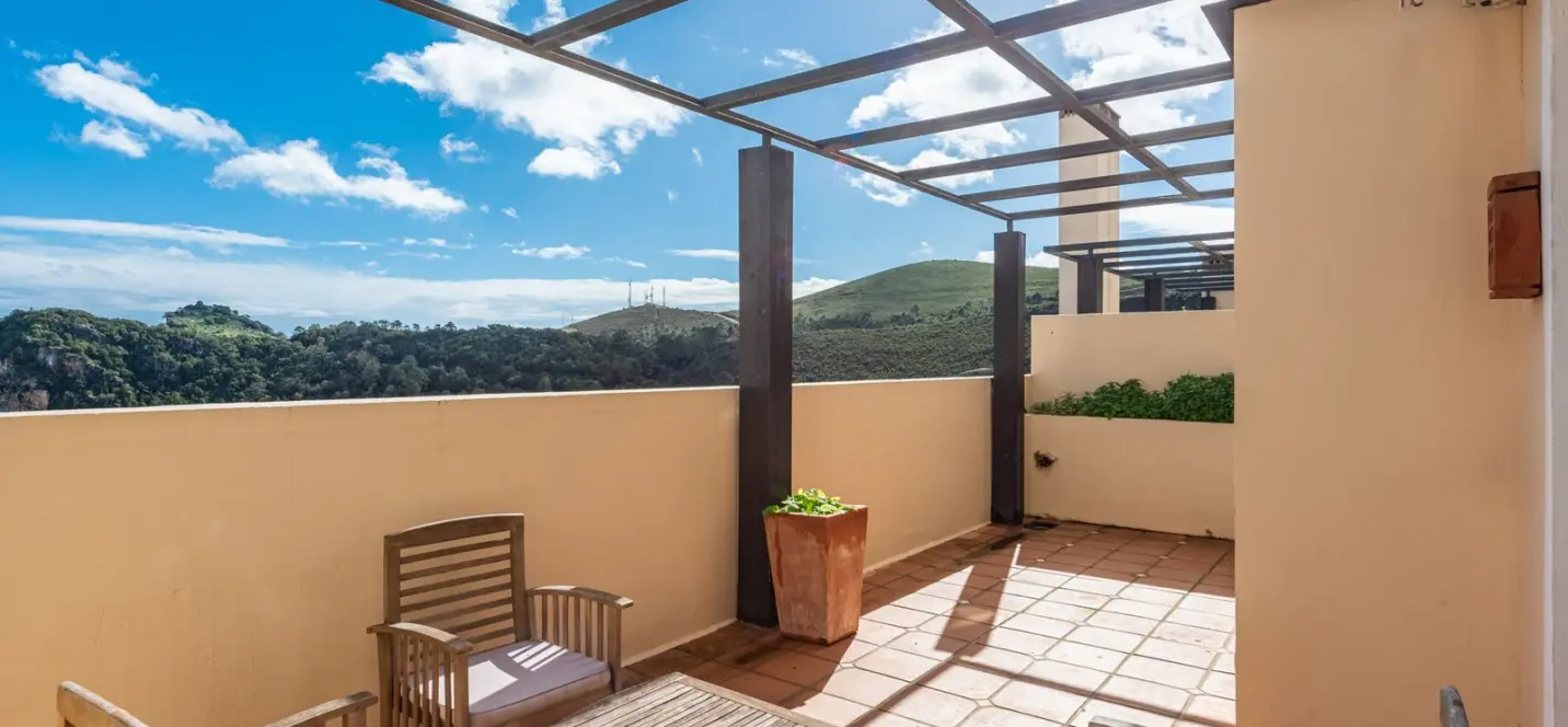 Sale of townhouse in Benahavís 2