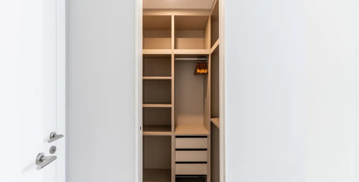 Sale of ground floor apartment in Estepona 19