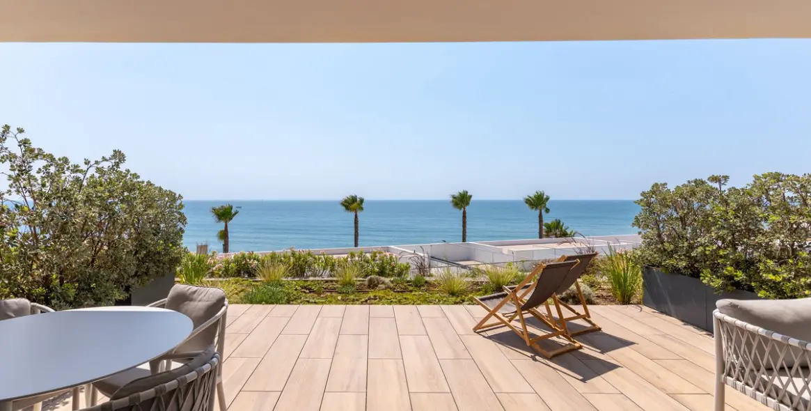 Sale of ground floor apartment in Estepona 22