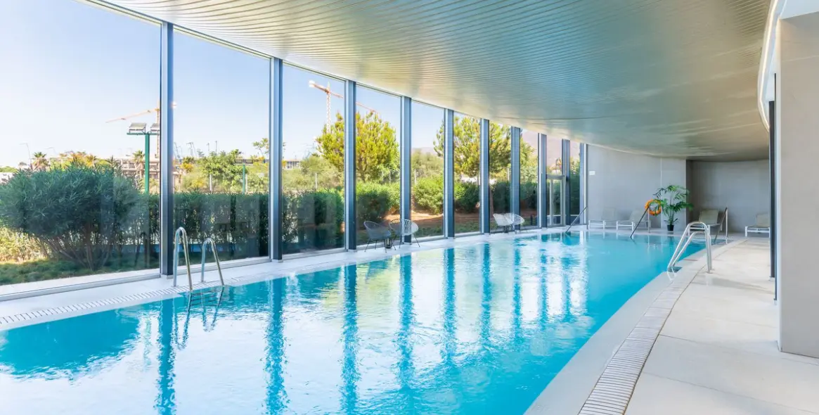 Sale of ground floor apartment in Estepona 35