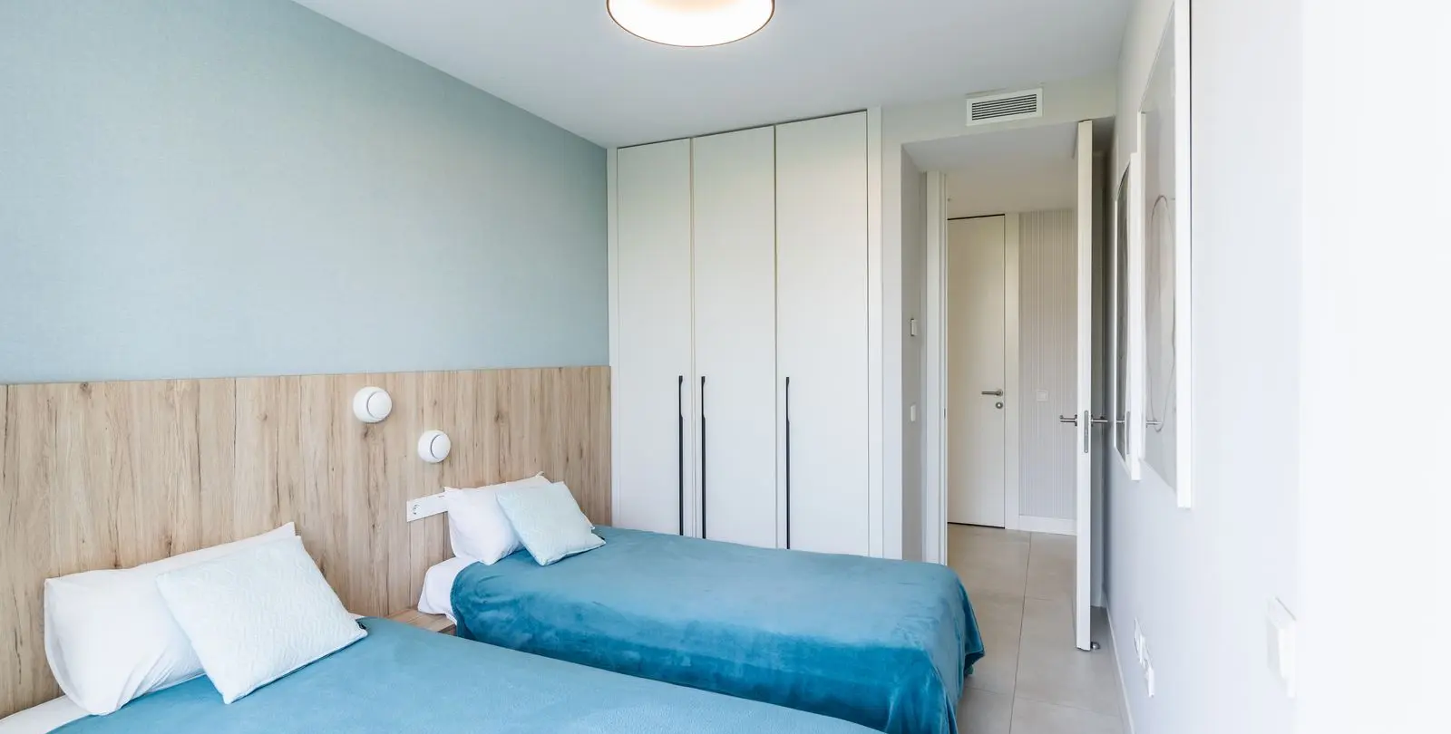 Venta de apartamento en planta baja en Estepona 16