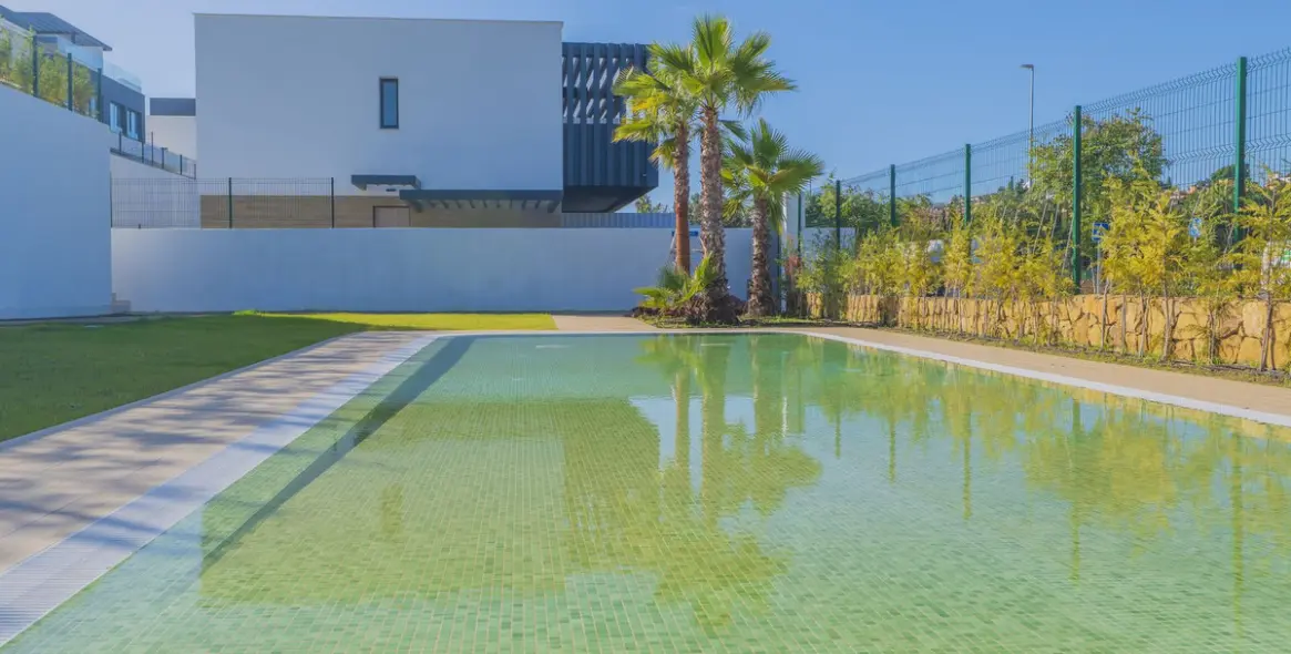 Venta de casa pareada en Estepona 32