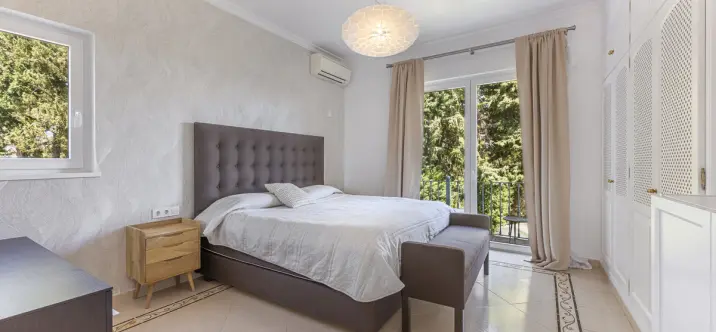 Venta de villa independiente en Sotogrande 2