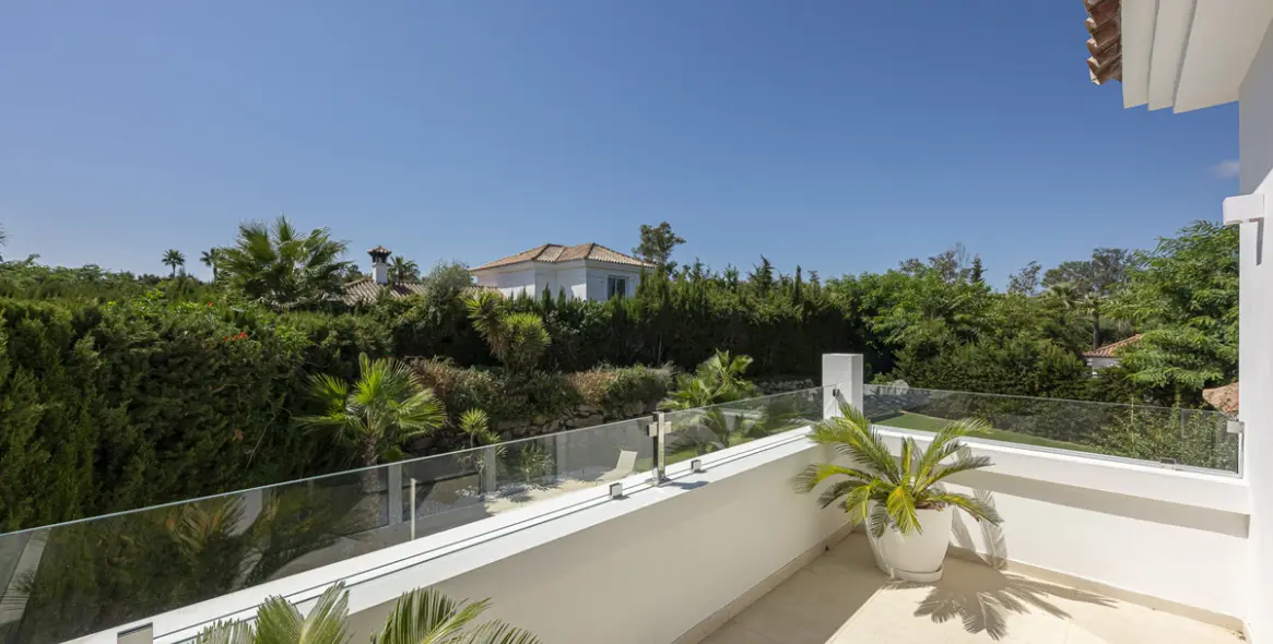 Продажа  отдельно стоящей виллы в Sotogrande 20