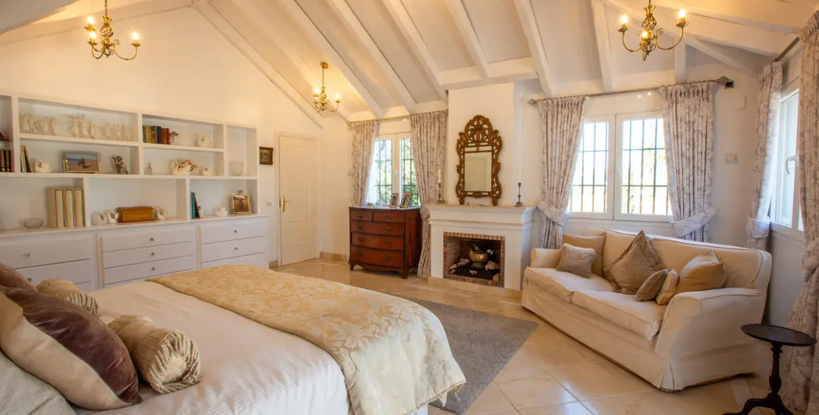 Продажа  отдельно стоящей виллы в Sotogrande 8