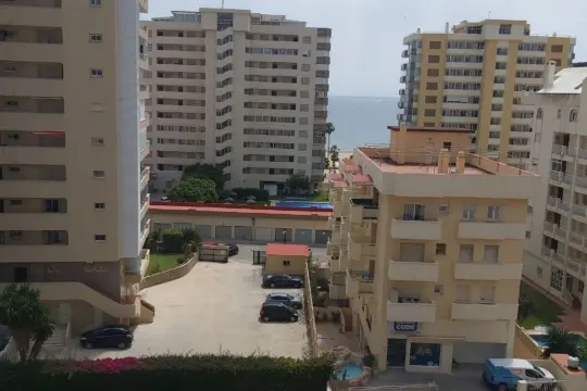Image 1 thumb