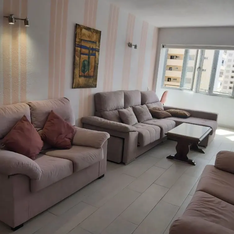 Venta de apartamento en planta media en Fuengirola