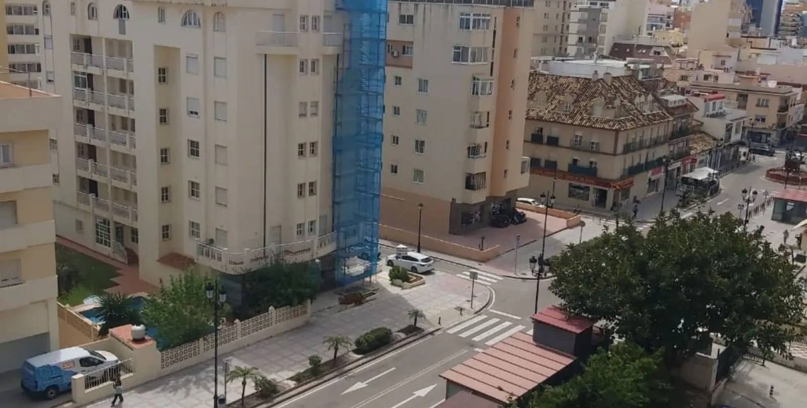 Venta de apartamento en planta media en Fuengirola 11